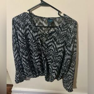 Rue 21 black/white print blouse (3XL)